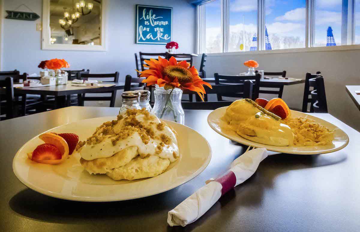 Breakfast Spread at Ozark Yacht Club